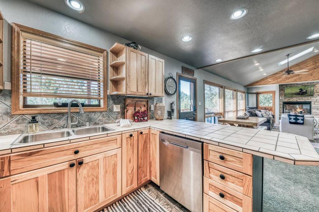 Perk Canyon Hidden Acres-Hot Tub-Gas Fireplace 루이도소 외부 사진