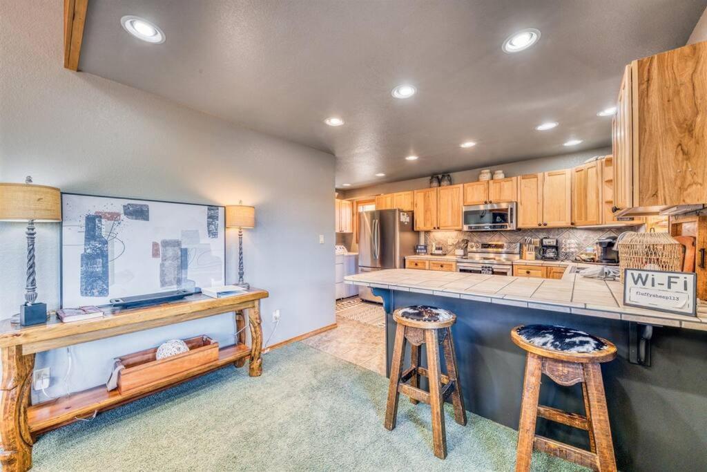 Perk Canyon Hidden Acres-Hot Tub-Gas Fireplace 루이도소 외부 사진